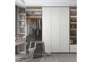 DIOR WHITE